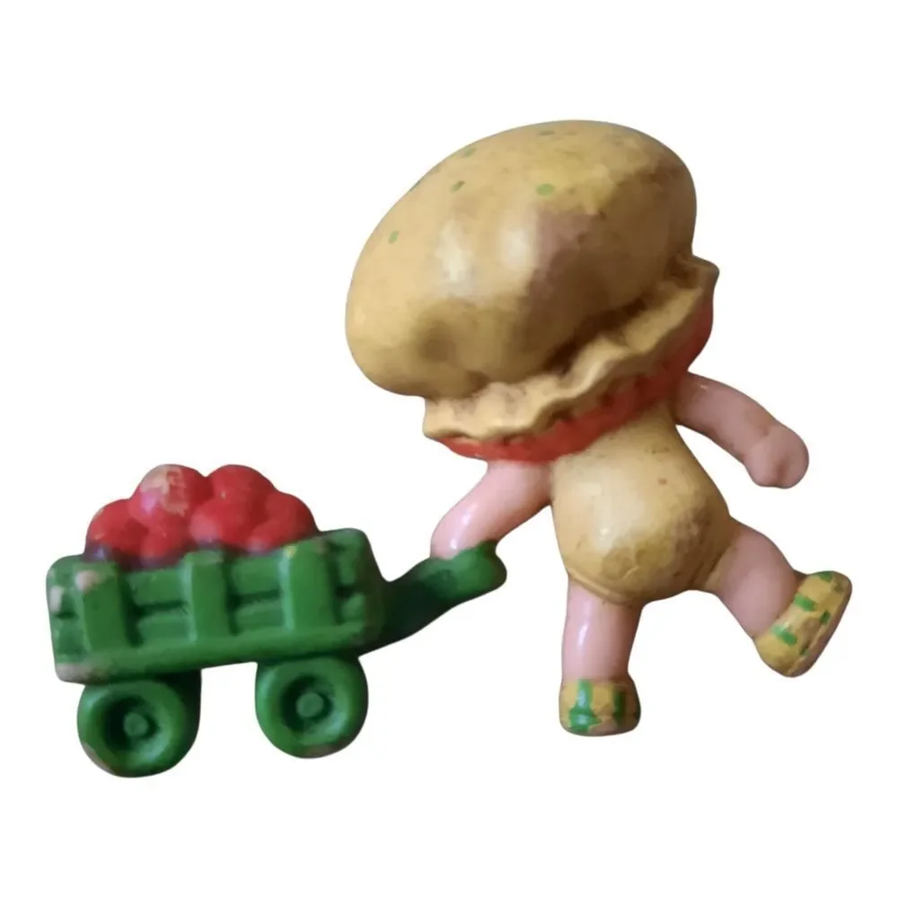 Kenner this adorable